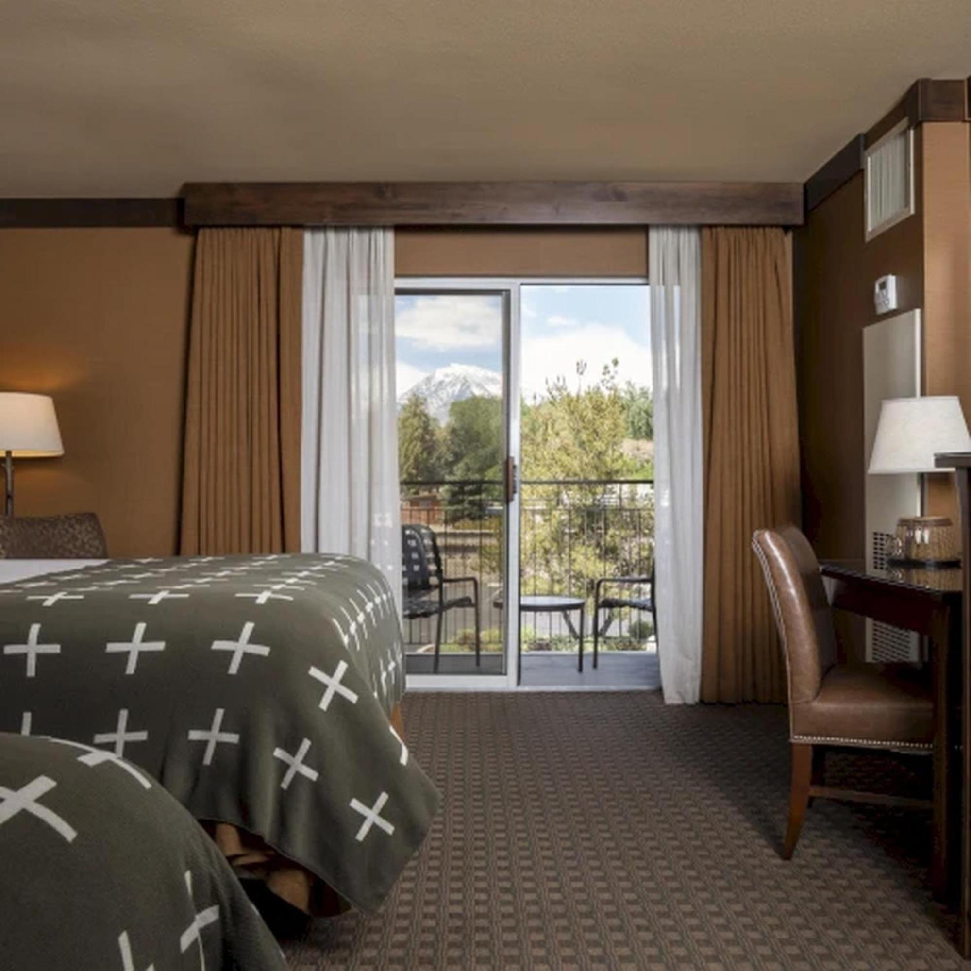 Hotel Wayfinder Bishop Esterno foto
